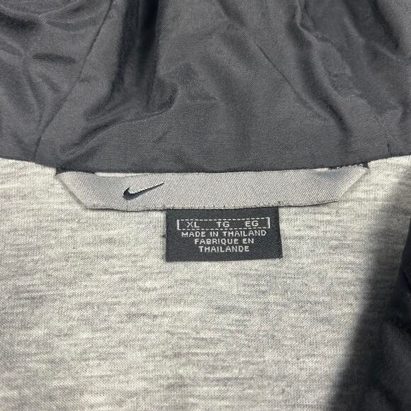 Y2K Nike Grey and Red Windbreaker Jacket - Picture 4 of 6